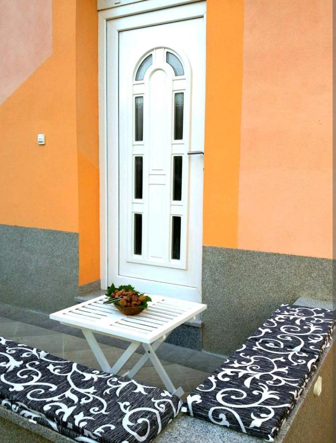 Apartment Ory Near The City Center With Free Parking PUY Exterior foto