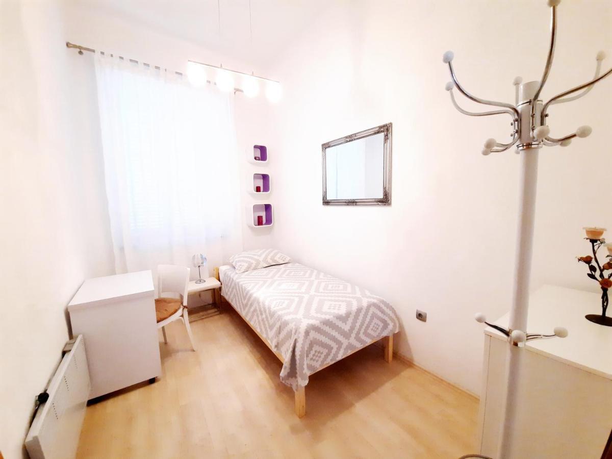 Apartment Ory Near The City Center With Free Parking PUY Exterior foto